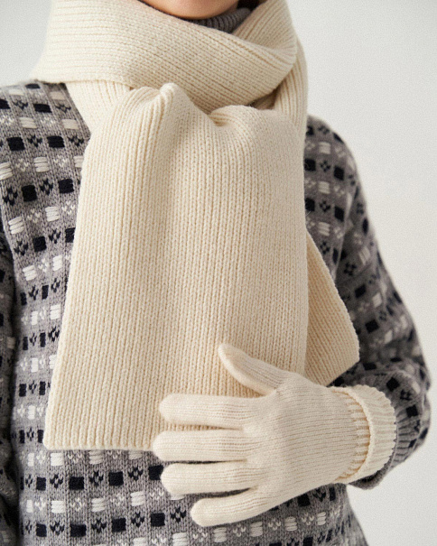 WS23105 Шарф, Молочный